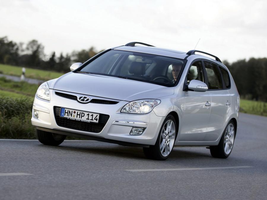  Hyundai i30 CW 2008 года  (фото 29 из 30)
